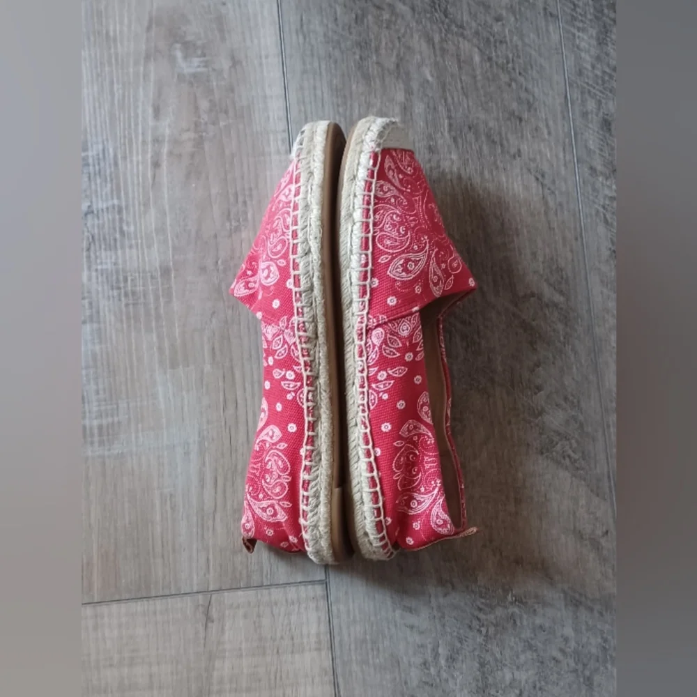 Ralph Lauren Espadrille Size 7 Us
